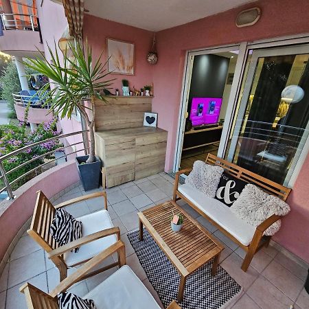 Nona Appartement Zadar Buitenkant foto