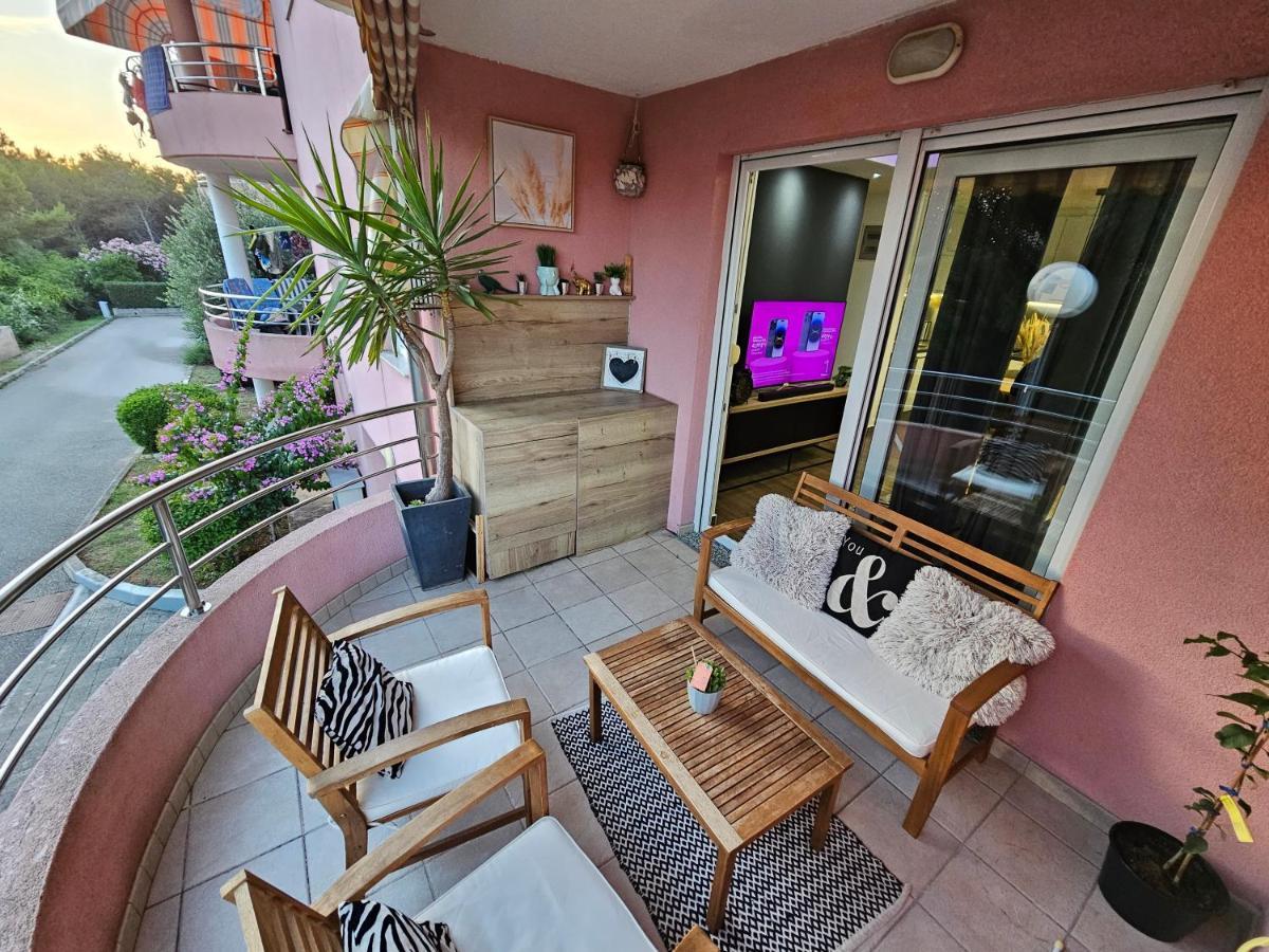 Nona Appartement Zadar Buitenkant foto