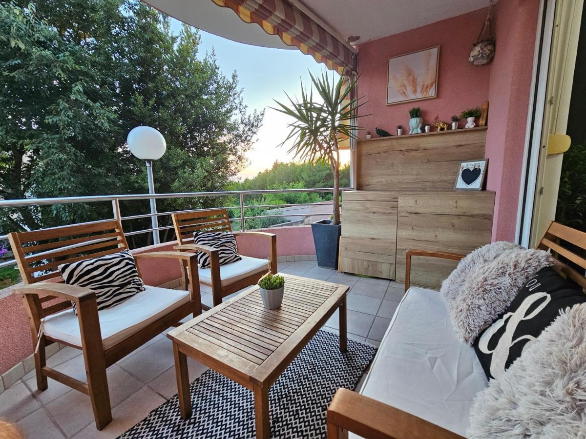Nona Appartement Zadar Buitenkant foto